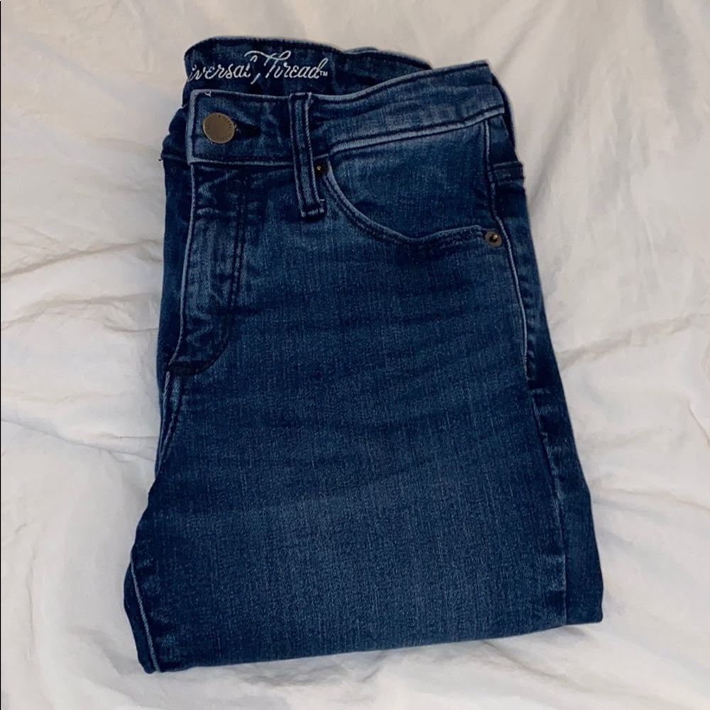 universal thread mid rise skinny jeans